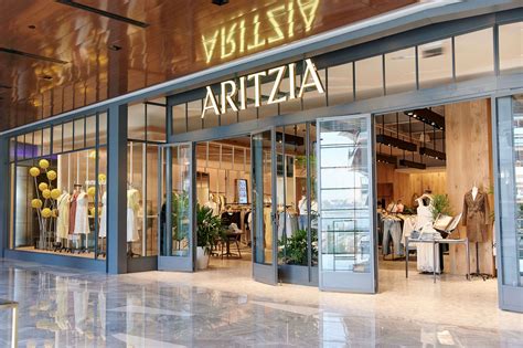 hudson yards aritzia.